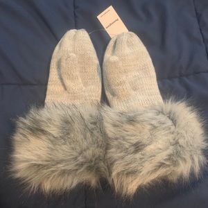 100% new Cozy Hand gloves from Penningtons